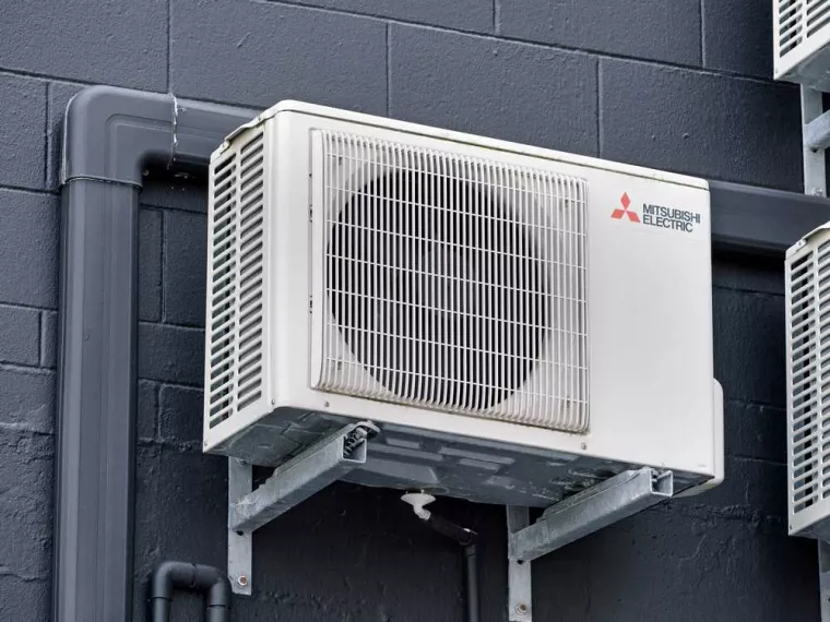 Faut-il une autorisation pour installer une climatisation extérieure Mitsubishi ?, Ajaccio, Planet Clim