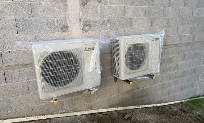 Pose clim mural à ECCICA SUARELLA, Ajaccio, Planet Clim